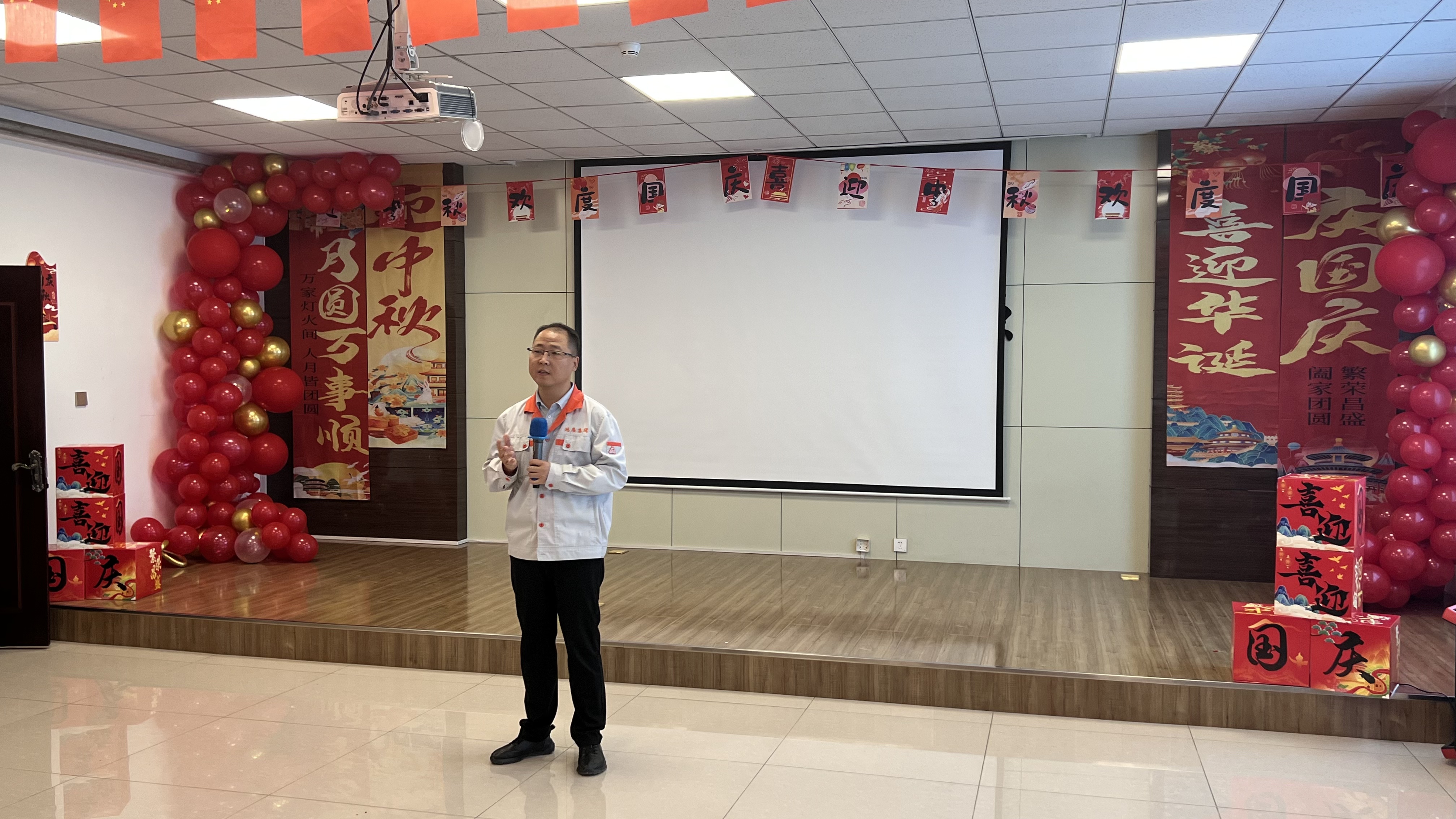 1759449552600434.jpg 1759449552600434.jpg